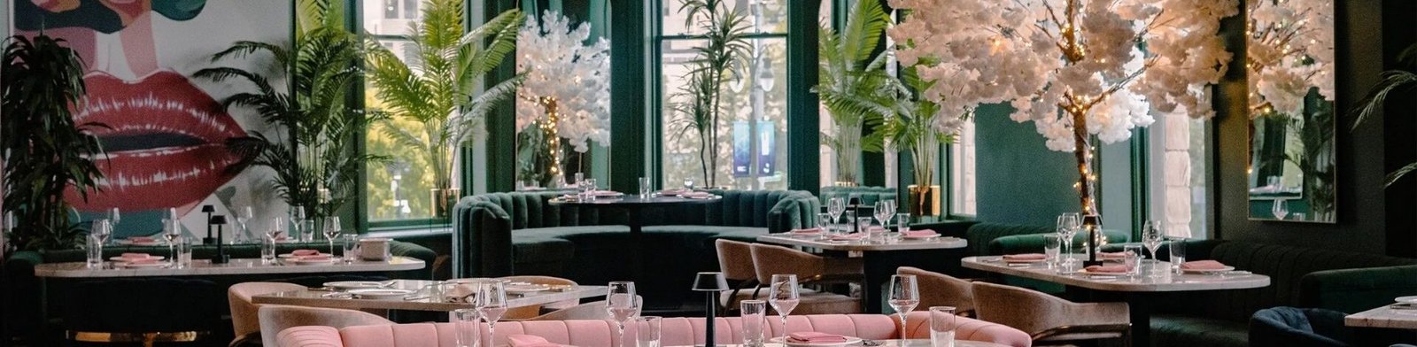 Sexy Steak Detroit restaurant interior – upscale steakhouse dining